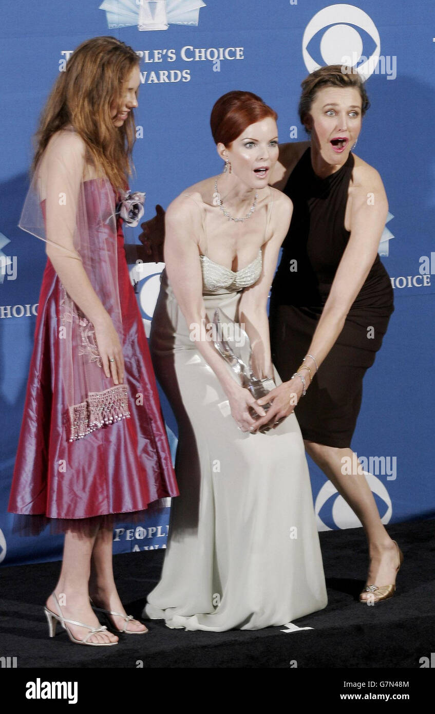 31st Annual People's Choice Awards - Pasadena Civic Auditorium. Actress Marcia Cross (centre) with fellow actors, Brenda Strong (right) and Andrea Bowen. Stock Photo