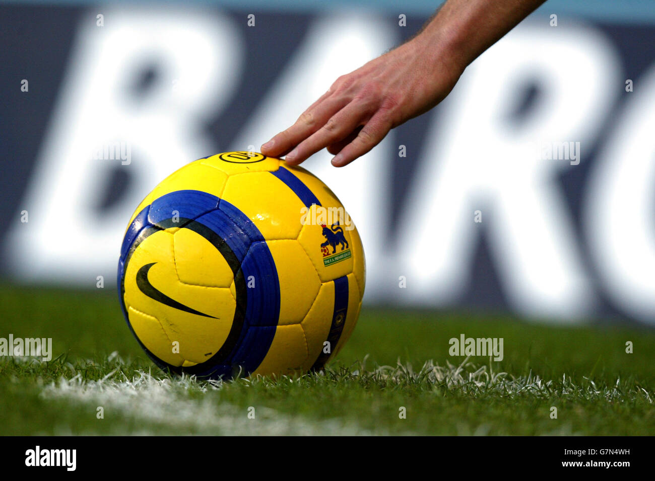 Soccer - FA Barclays Premiership - Chelsea v Aston Villa. Official Premiership football Stock Photo