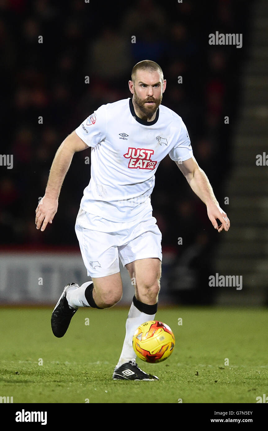 Soccer - Sky Bet League Championship - Bournemouth v Derby County - Goldsands Stadium. Jake Buxton, Derby County Stock Photo