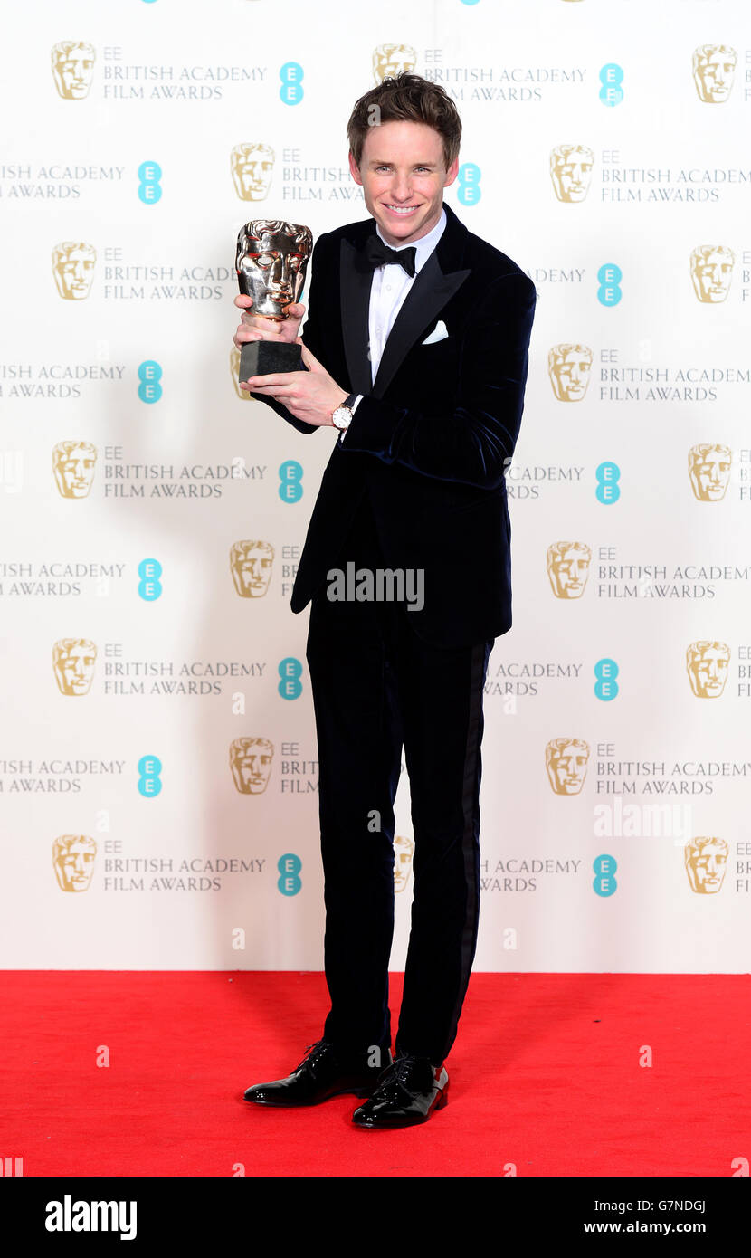 Eddie Redmayne with the Award for Leading Actor for The Theory of ...