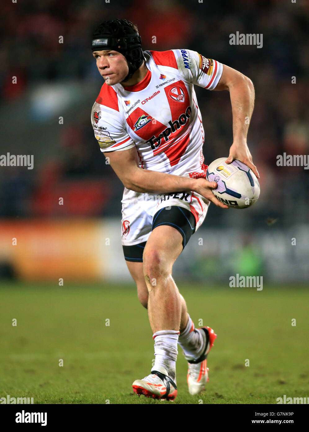 St Helens' Jonny Lomax, during the First Utility Super League match at Langtree Park, St Helens. Stock Photo