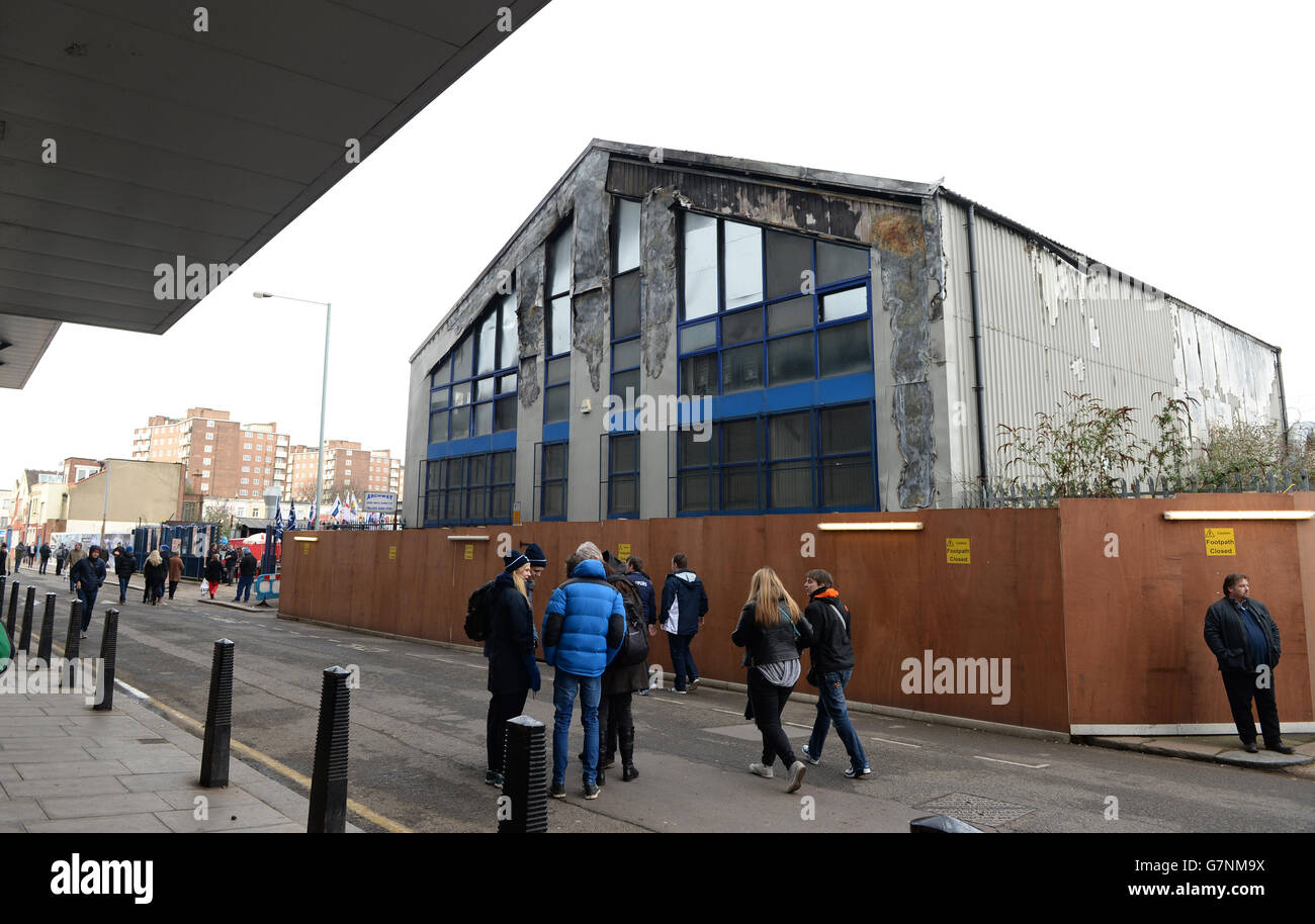 A view of the Archway Sheet Metal Works as fans arrive at for the Barclays Premier League match at White Hart Lane, London. PRESS ASSOCIATION Photo. Picture date: Sunday February 22, 2015. See PA story SOCCER Tottenham. Photo credit should read: Tony Marshall/PA Wire. Stock Photo