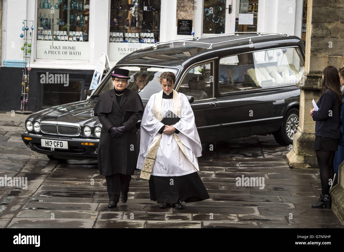 The hearse containing the cartoon themed coffin of four year old Mitzi Rosanna Steady arrives at Bath Abbey, Bath ahead of her funeral. Stock Photo