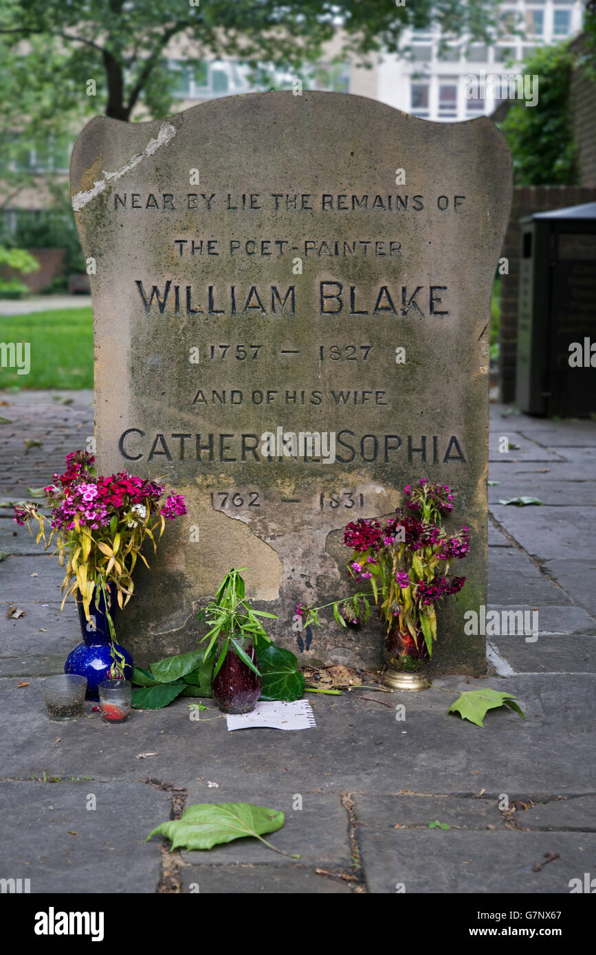 Memorial near the grave of William Blake and his wife in Bunhill Fields ...