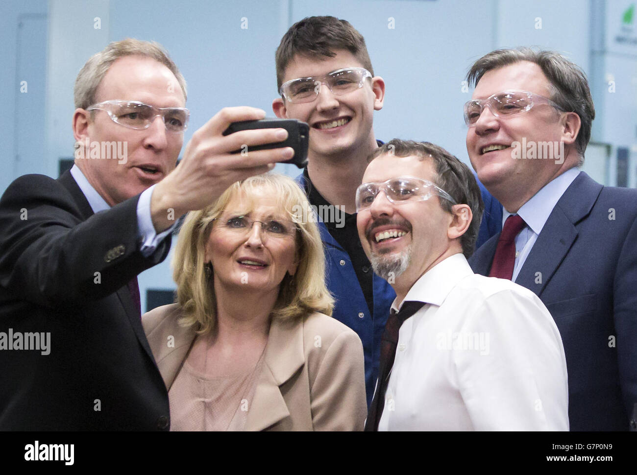 Labour visit to Walker Precision Engineering Stock Photo Alamy