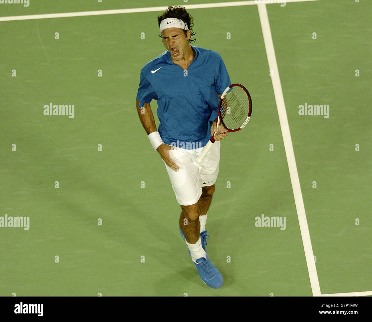 det er alt metallisk Eddike Tennis - Australian Open 2005 - Men's Semi-Finals. Roger Federer screams in  frustration during his match against Marat Safin Stock Photo - Alamy
