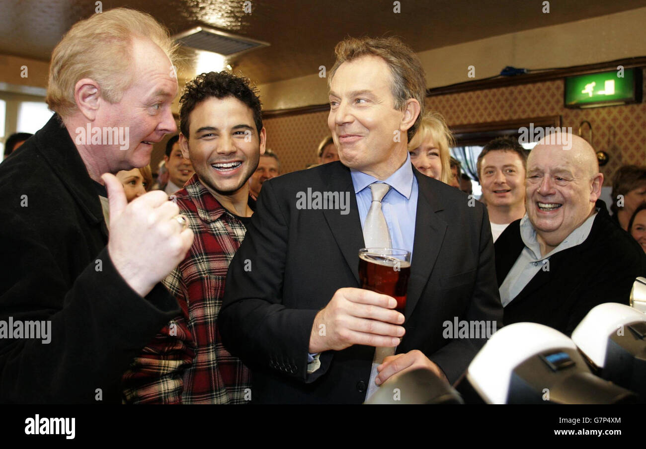 Tony Blair - Coronation Street Stock Photo