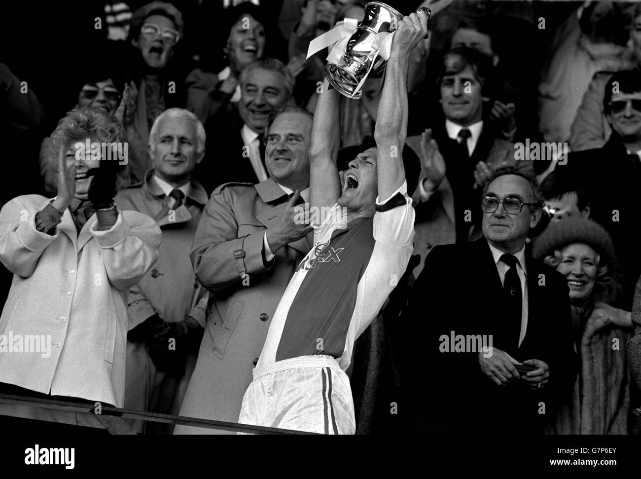 Football - Football League Full Members Cup Final - Blackburn Rovers v Charlton Athletic - Wembley Stock Photo