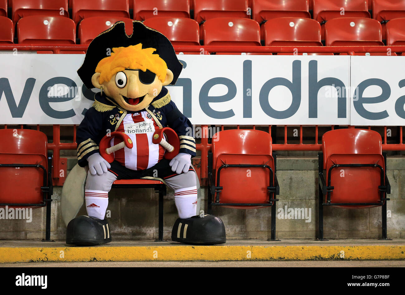 Sheffield united mascot captain blade hires stock photography and