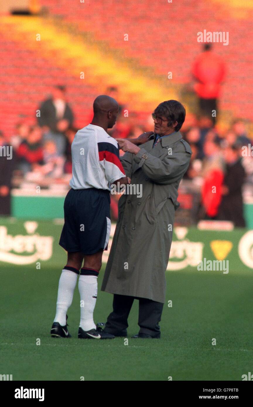 INTERNATIONAL SOCCER - England v Mexico Stock Photo