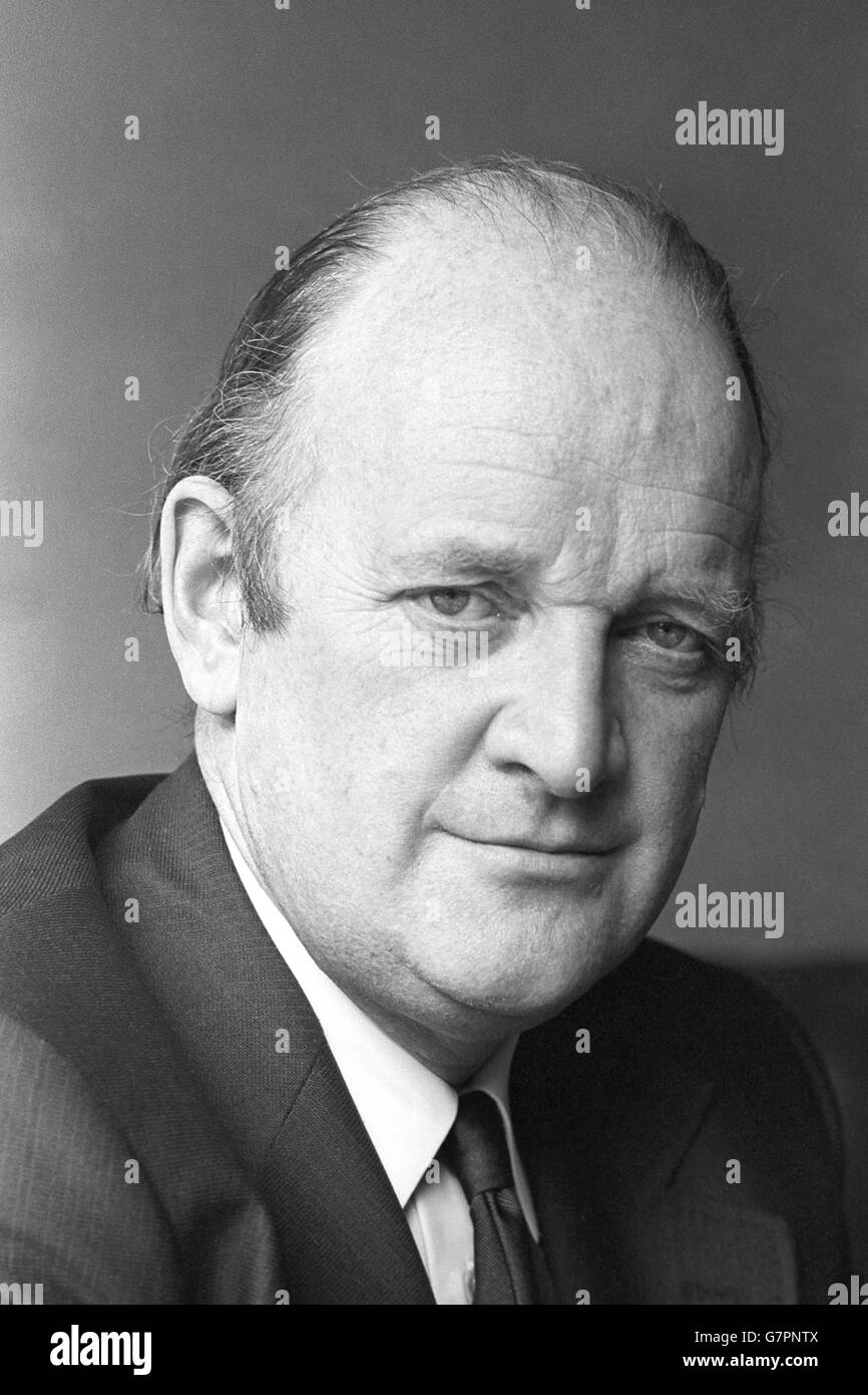 Dr Robert Irwin Belfast Stock Photo Alamy