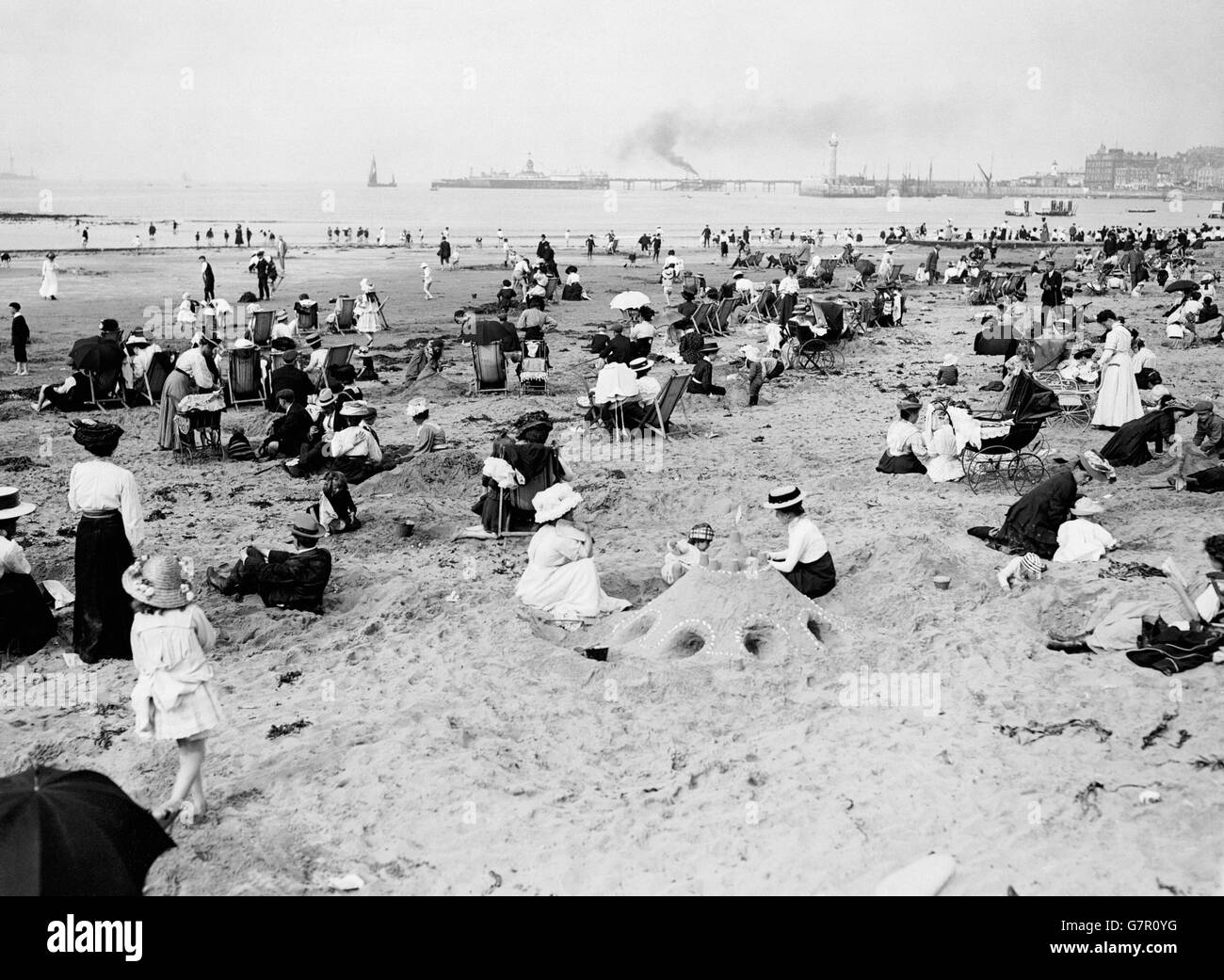 British Holidays - The Seaside - Margate - 1910 Stock Photo