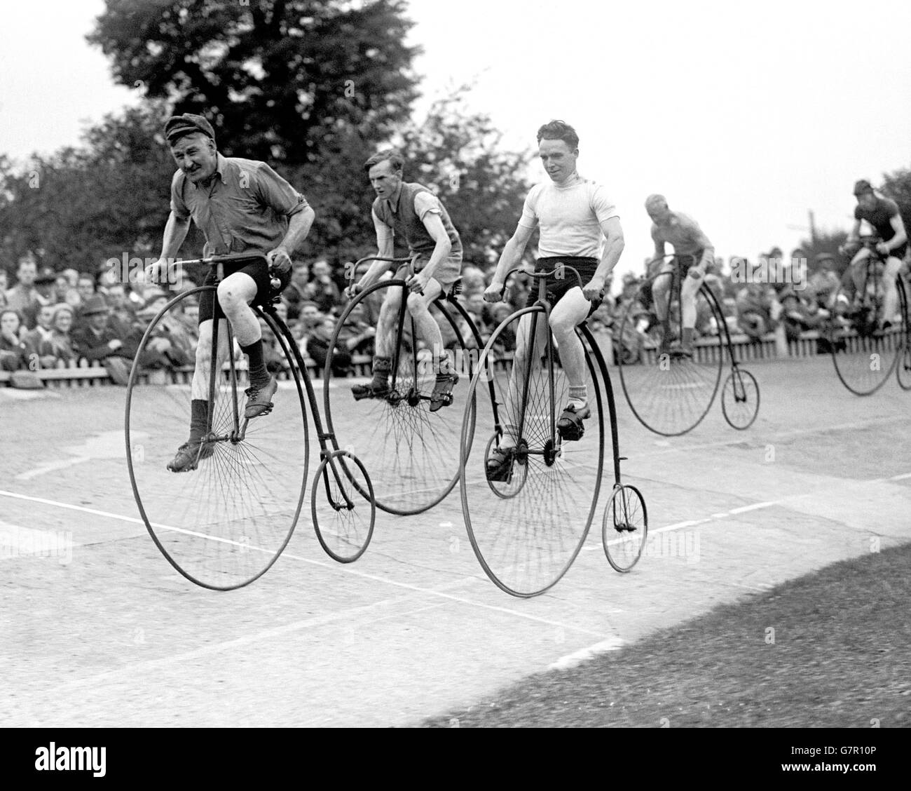 penny farthing racing