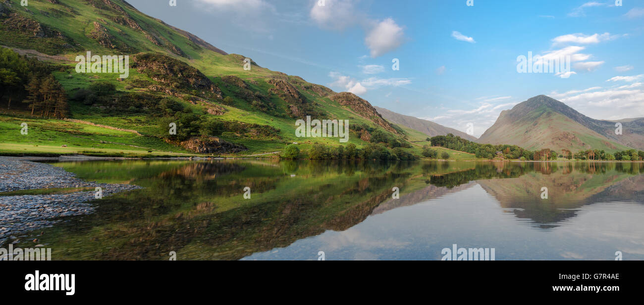 Crystal clear lake hi-res stock photography and images - Alamy
