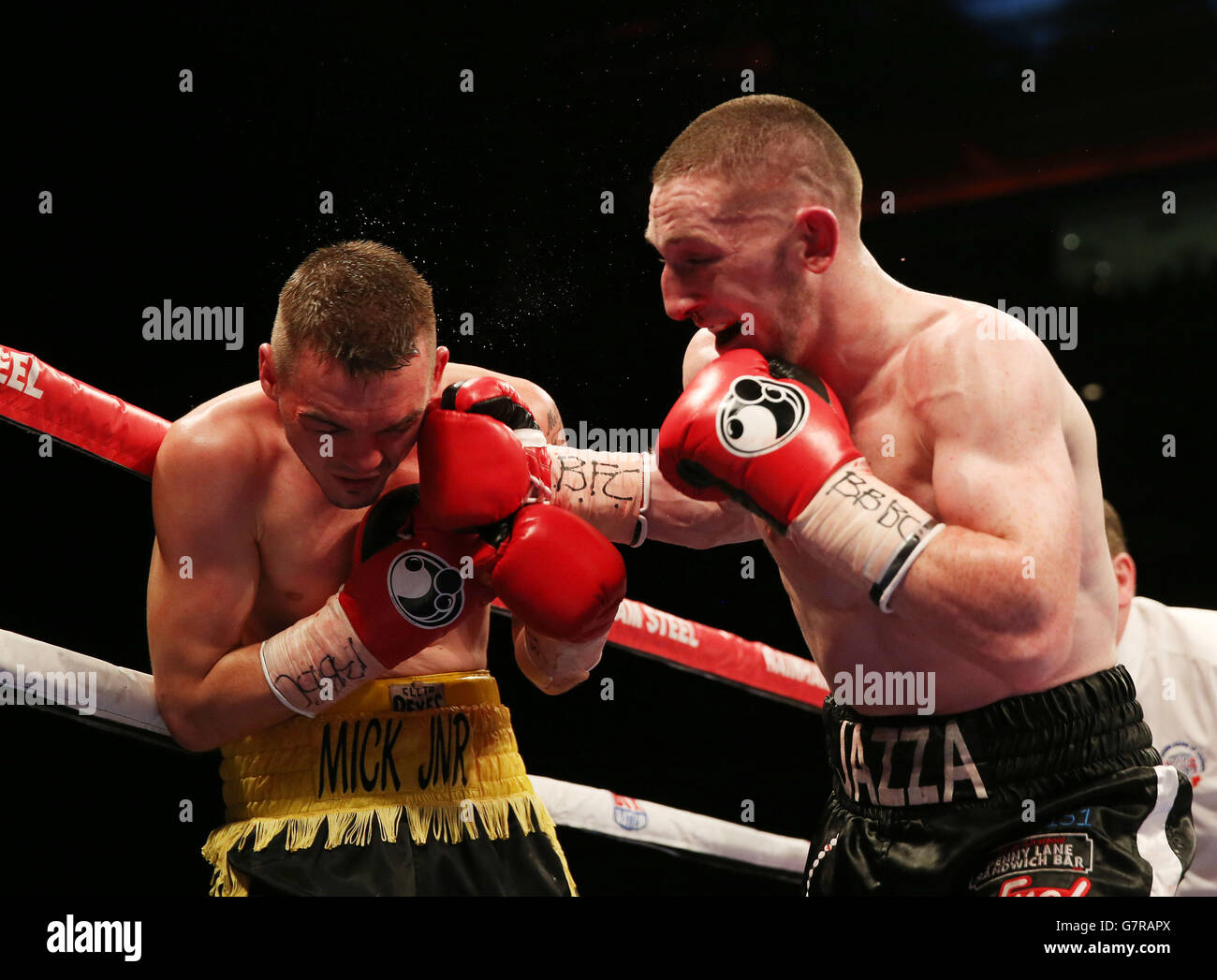 Boxing Liverpool Echo Arena Stock Photo Alamy