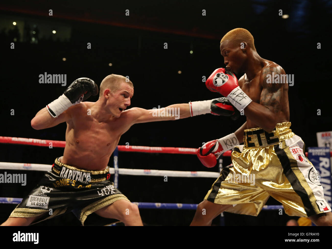 Boxing Liverpool Echo Arena Stock Photo Alamy
