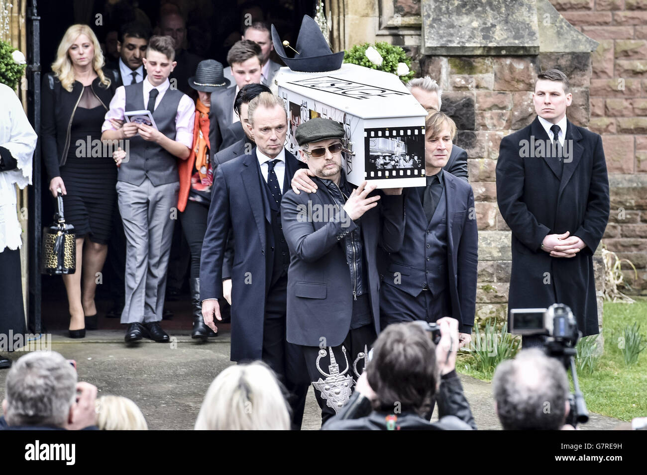 Steve Strange funeral Stock Photo: 108080941 - Alamy