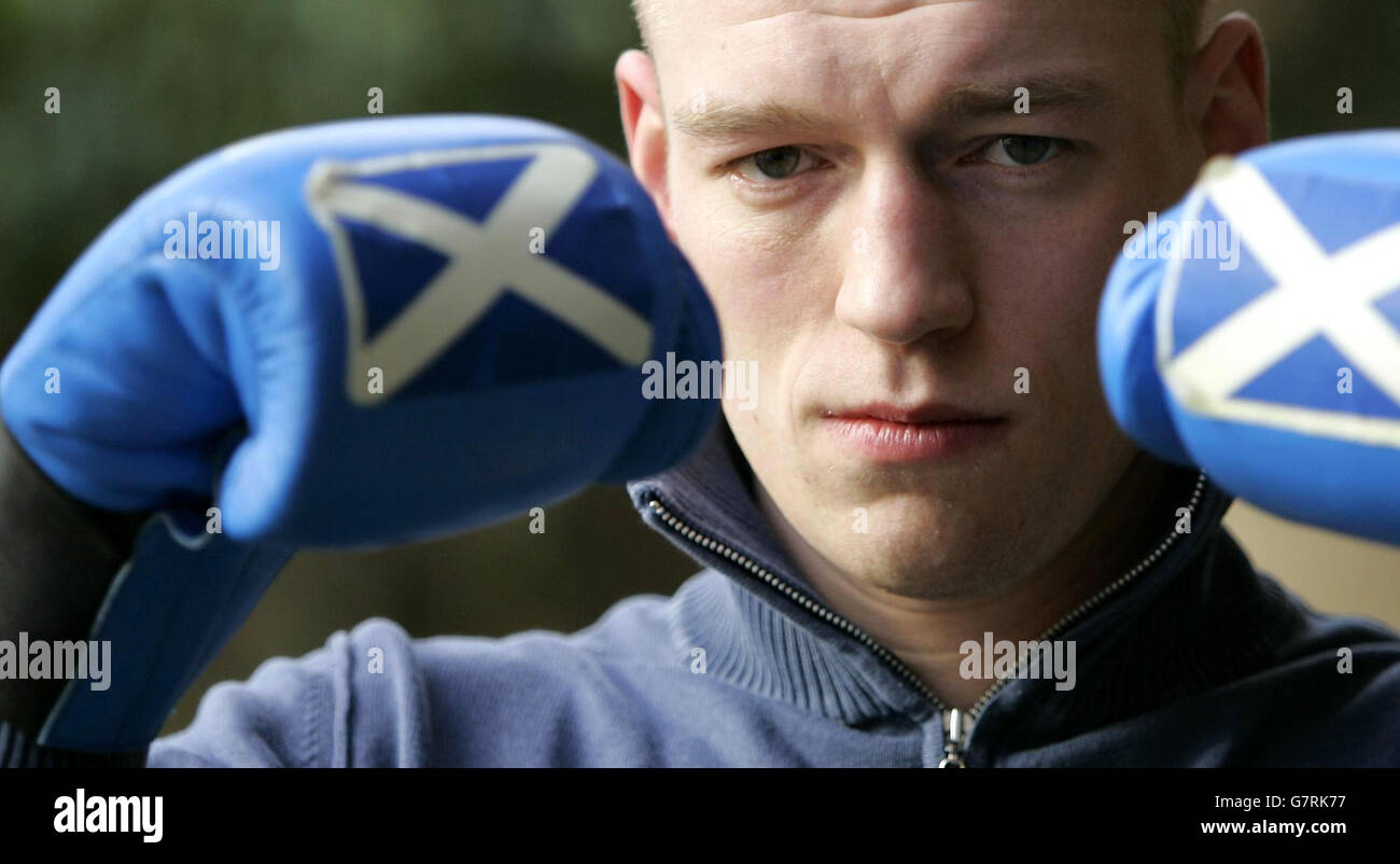 Craig Docherty will challenge Alex Arthur for the vacant British super ...