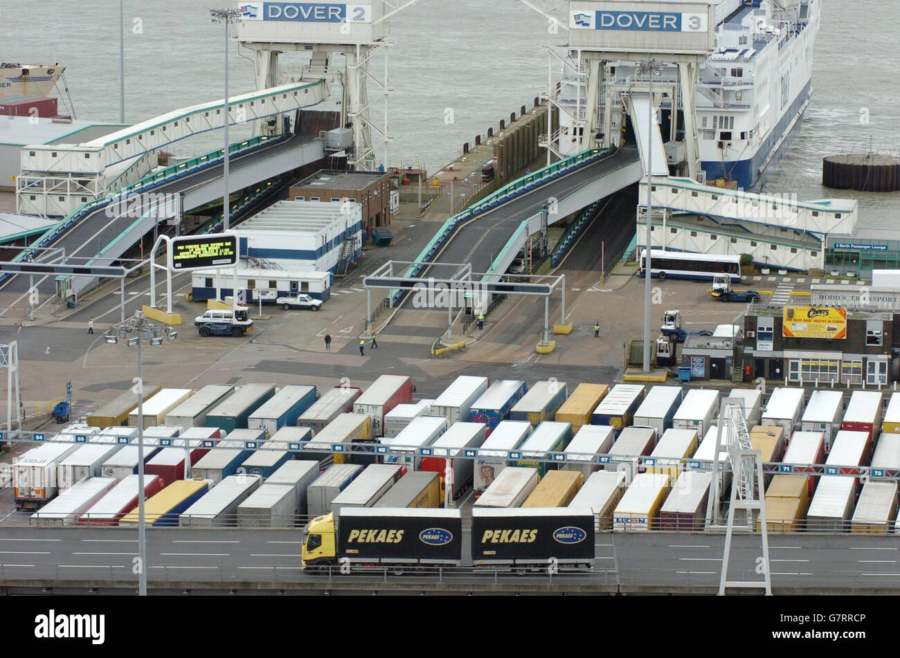 Lorries queue up port dover ferry terminal hires stock photography and