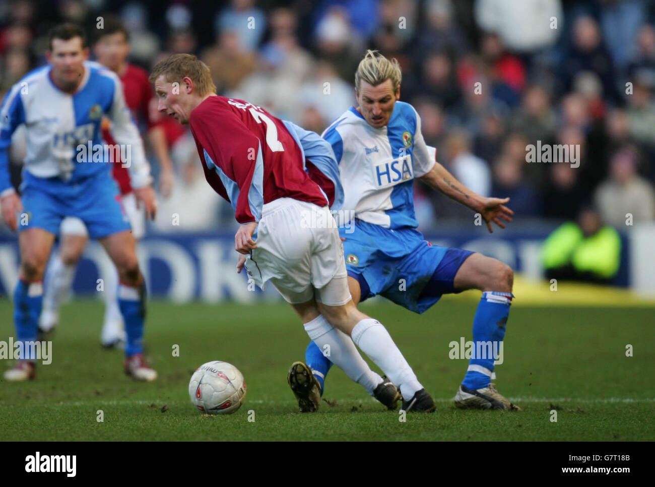 Burnley's Lee Roche and Blackburn Rovers' Robbie Savage Stock Photo - Alamy