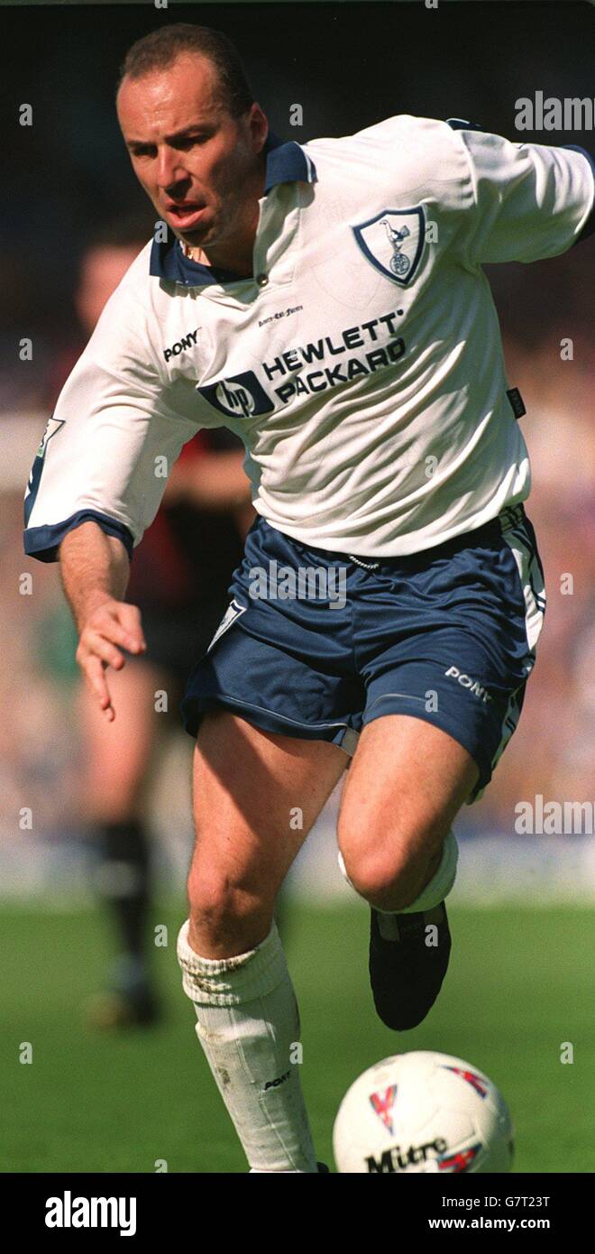 Soccer - FA Cup - Third Round - Tottenham Hotspur v Altrincham Stock Photo  - Alamy