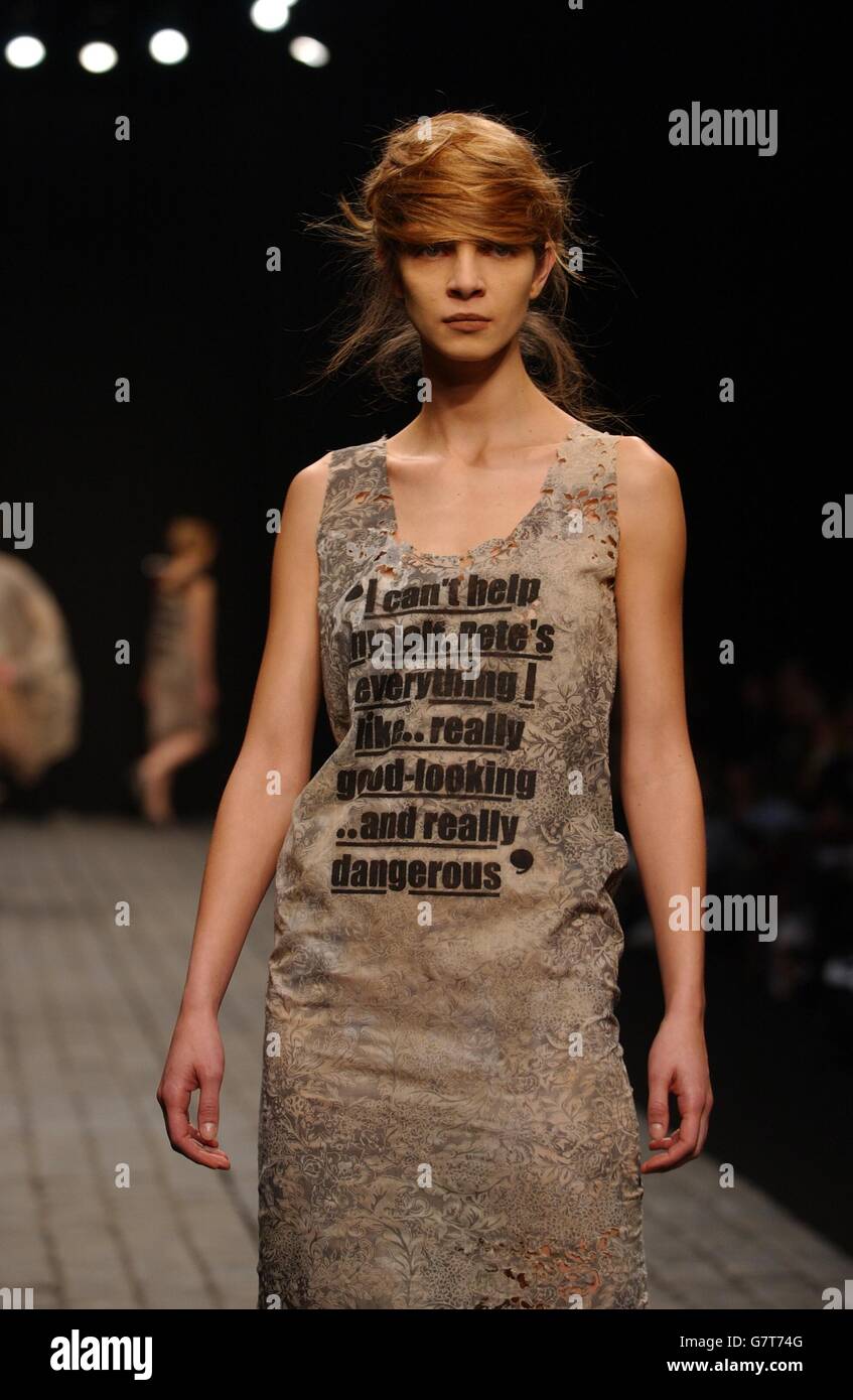 00s UK製 Pieces by Robert Cary Williams Robert cary williams hi-res stock photography and images - Alamy