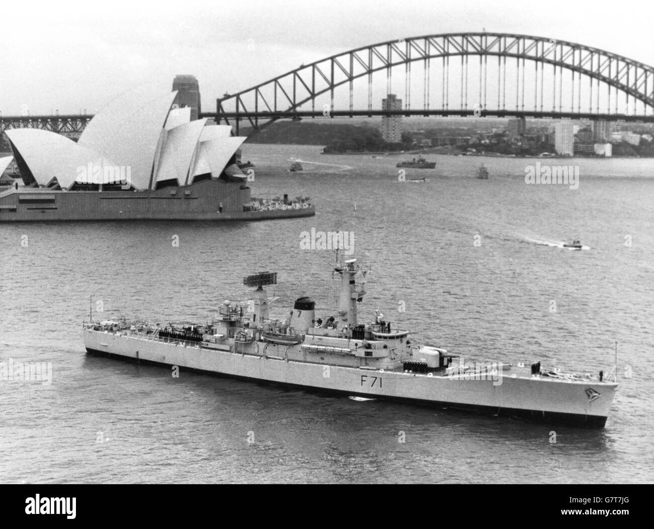 HMS Scylla, one of the ships in the current Group deployment on a ten month absence from UK shores, during her visit to the Royal Island, Sydney, which is just a stones throw away from the famous harbour bridge and Opera House. With visits to Africa, The Gulf, Singapore, Hong Kong, Indonesia and New Zealand behind them, the Squadron is expected home sometime in November. Stock Photo