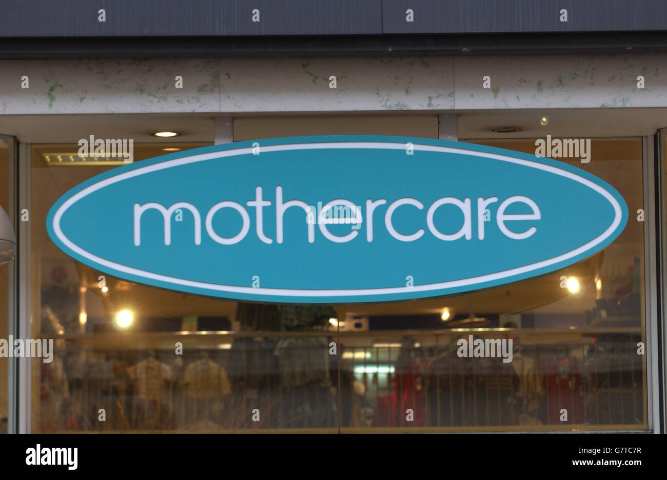 High Street Shops. A Mothercare store on Oxford Street Stock Photo Alamy