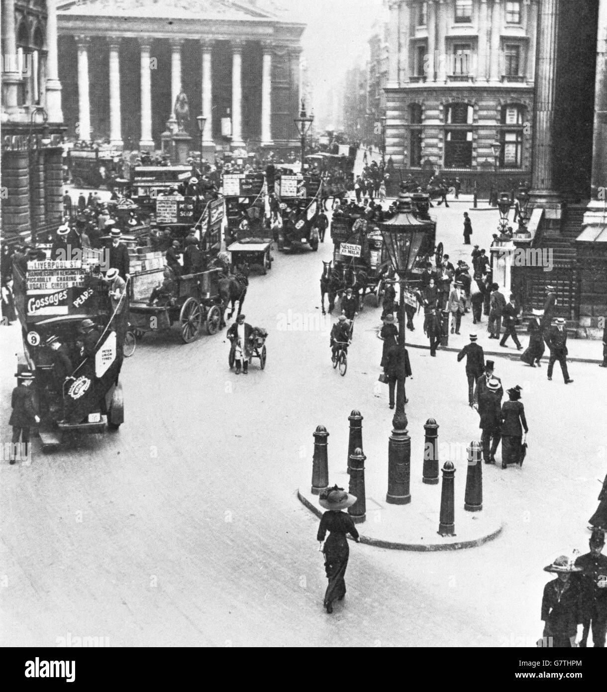 View of the Royal Exchange, with the Bank of England on the left, circa 1912. Stock Photo