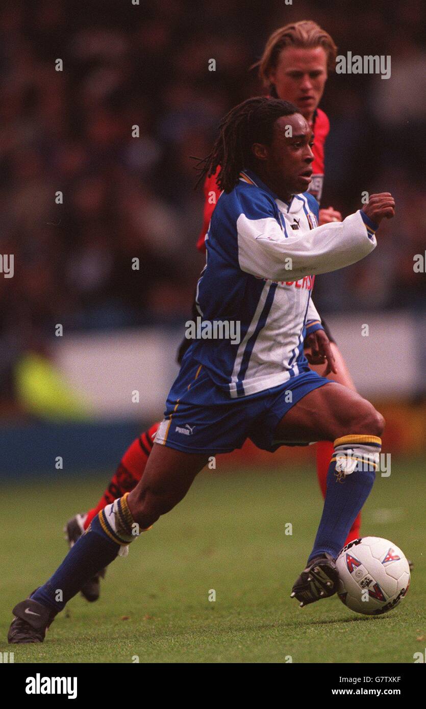 Soccer  F A Carling Premiership  Sheffield Wednesday v Wimbledon