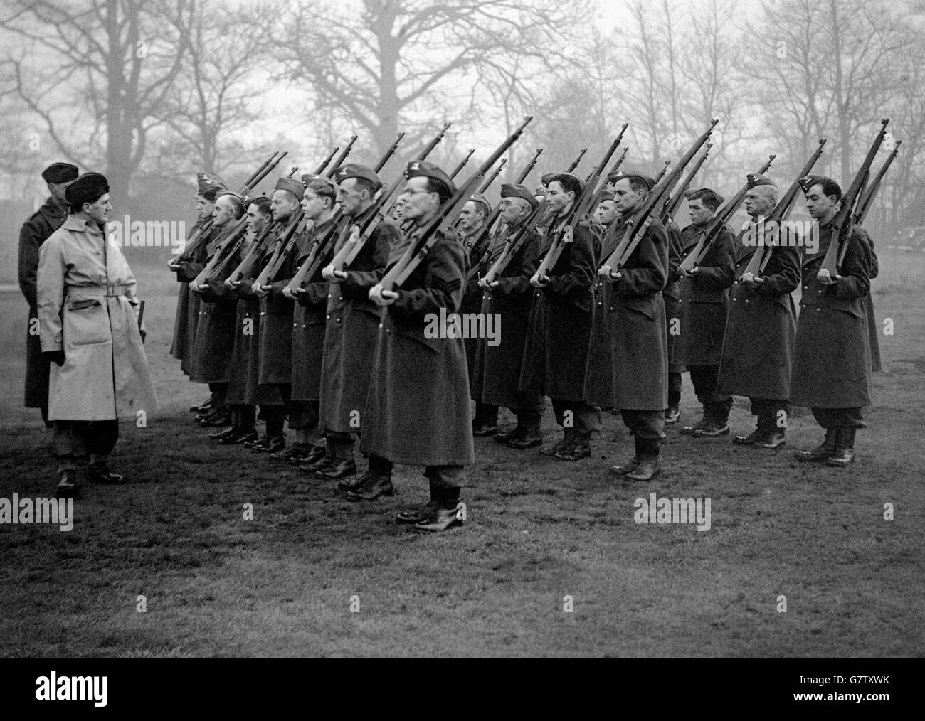 World War Two - UK & Commonwealth - The Home Front - Home Guard - Chislehurst - 1940 Stock Photo