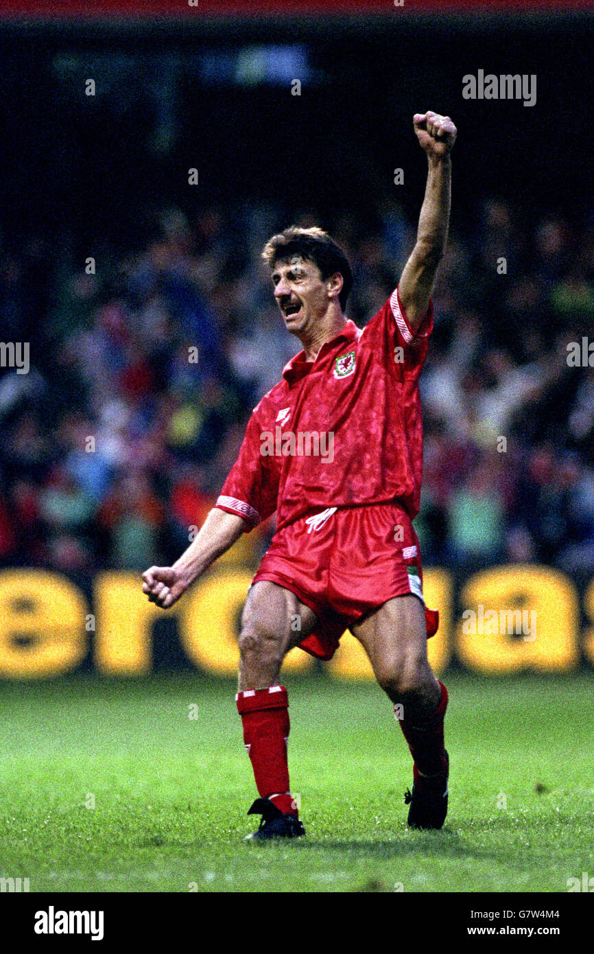 Ian rush hi-res stock photography and images - Alamy