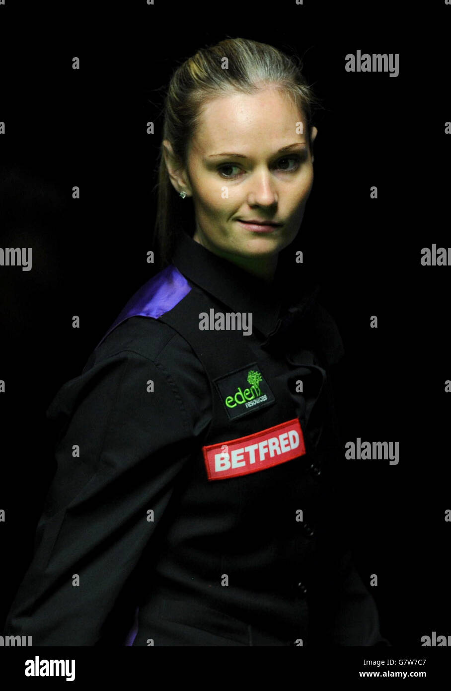 Reanne Evans during her match against Ken Doherty during the World Championship Qualifying at Ponds Forge, Sheffield. Stock Photo