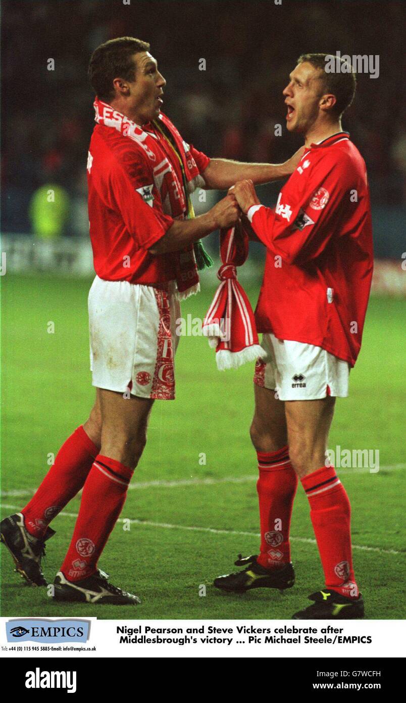 Soccer, FA Cup Semi-Final Replay ... Chesterfield v Middlesbrough. Nigel Pearson and Steve Vickers celebrate after Middlesbrough's victory Stock Photo