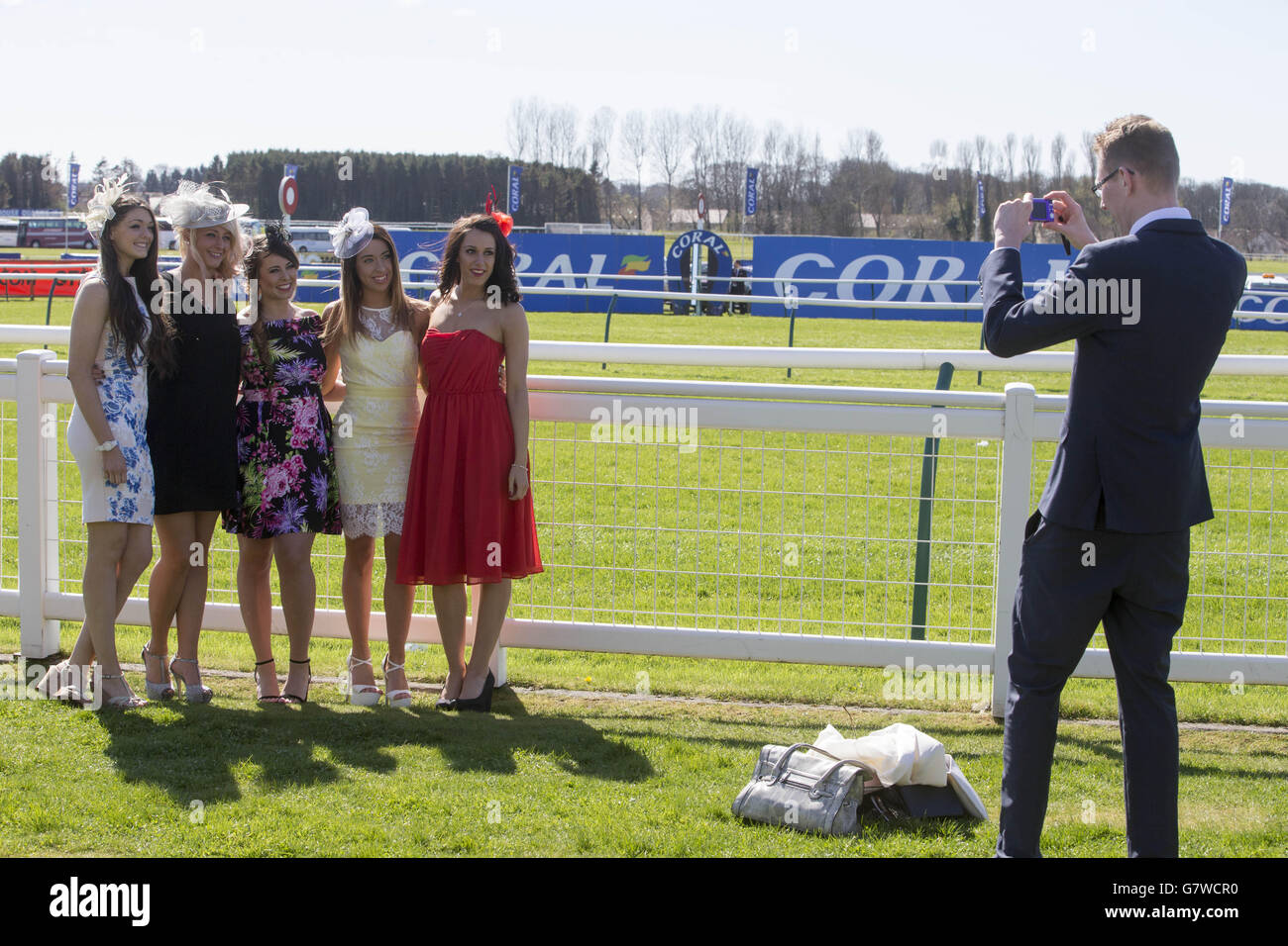 Horse Racing - 2015 Coral Scottish Grand National Festival - Day Two - Ayr Racecourse. Racegoers soak up the atmosphere at Ayr Racecourse Stock Photo
