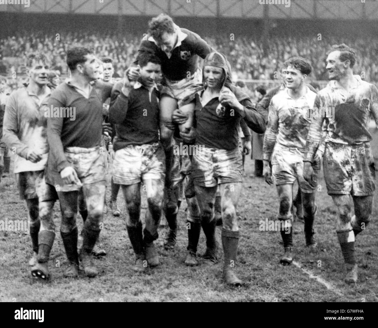 Muddy rugby team Black and White Stock Photos & Images Alamy