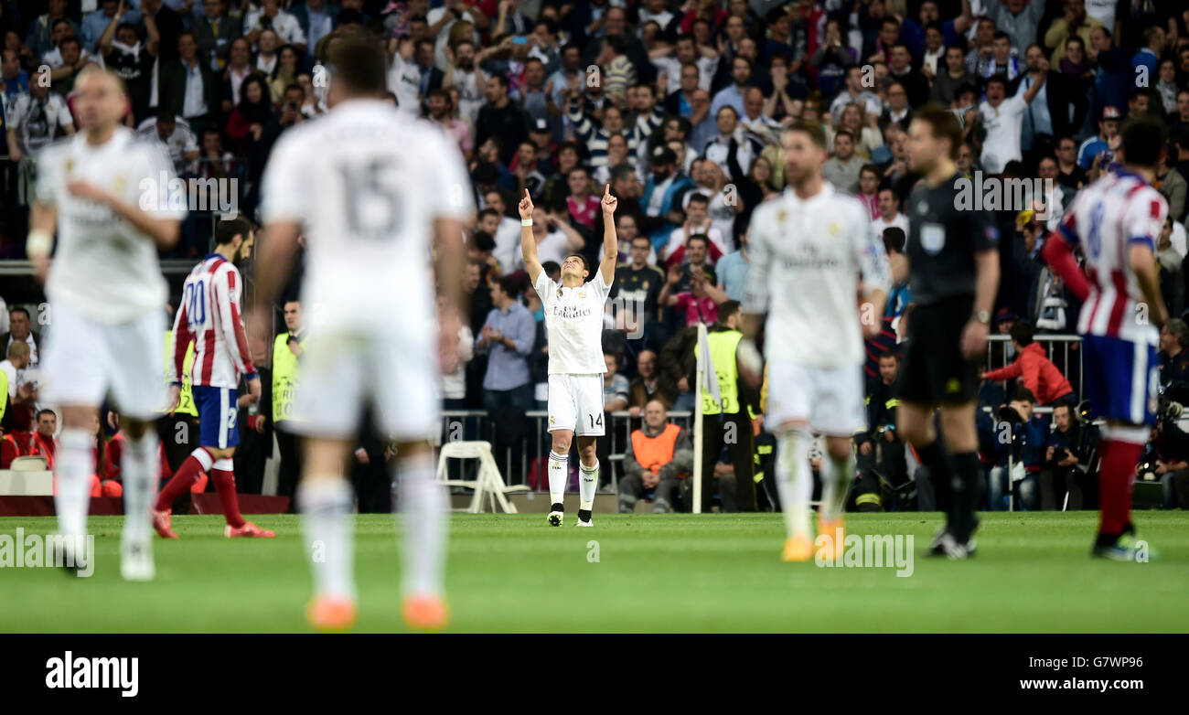 Javier hernandez real madrid hi-res stock photography and images - Alamy