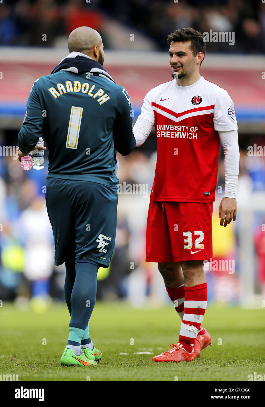 Birmingham City goalkeeper Darren Randolph (left) and Charlton Athletic's  Tony Watt shake hands after the game Stock Photo - Alamy