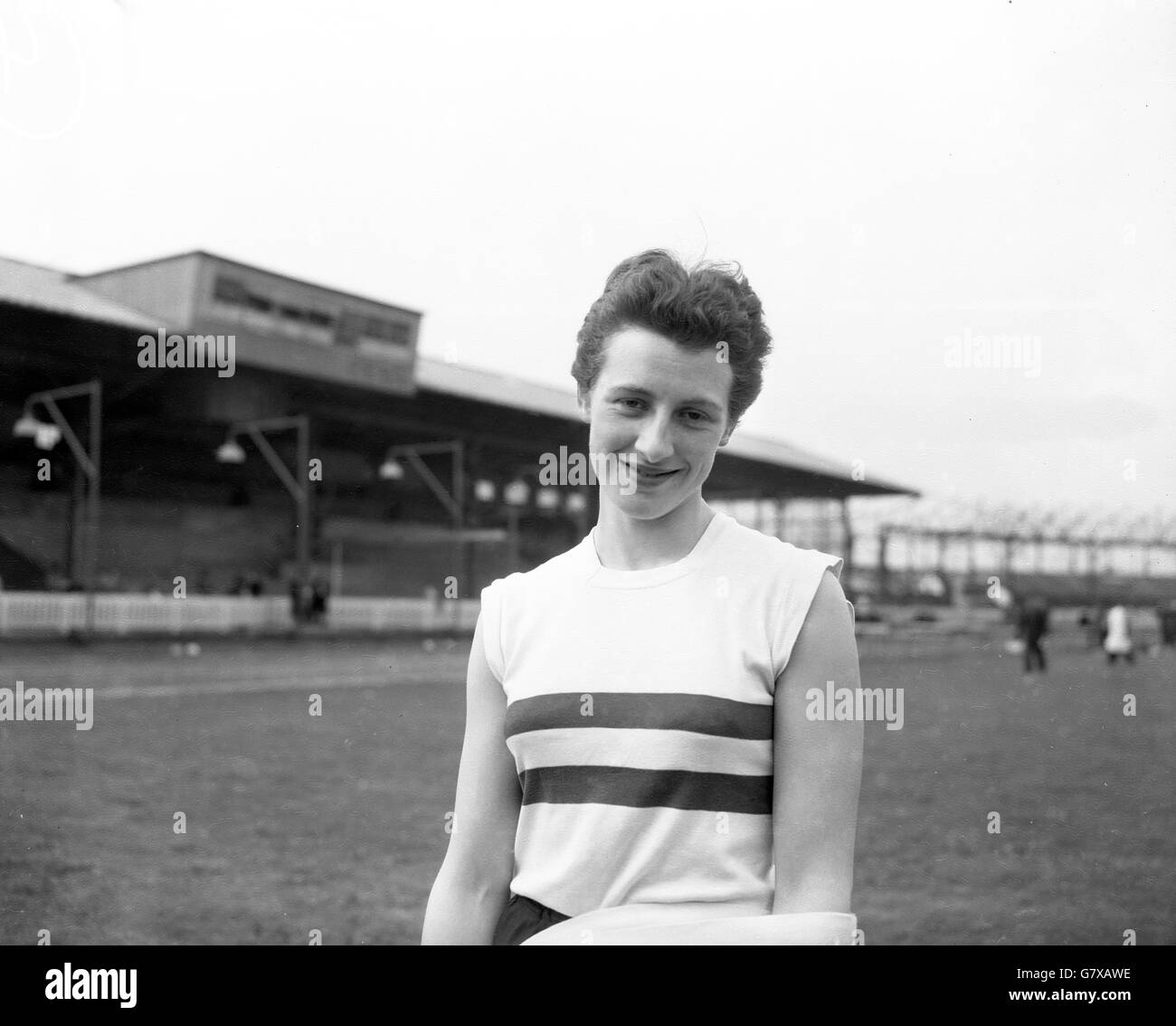 Former world women's high jump record-holder, Thelma Hopkins, 20, who is  one of Britain's brightest prospects for the Olympic games in Melbourne  Stock Photo - Alamy