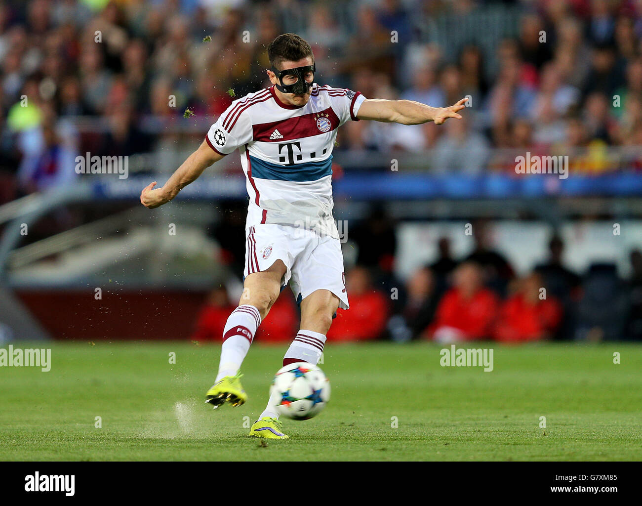 Robert lewandowski barcelona hi-res stock photography and images - Alamy