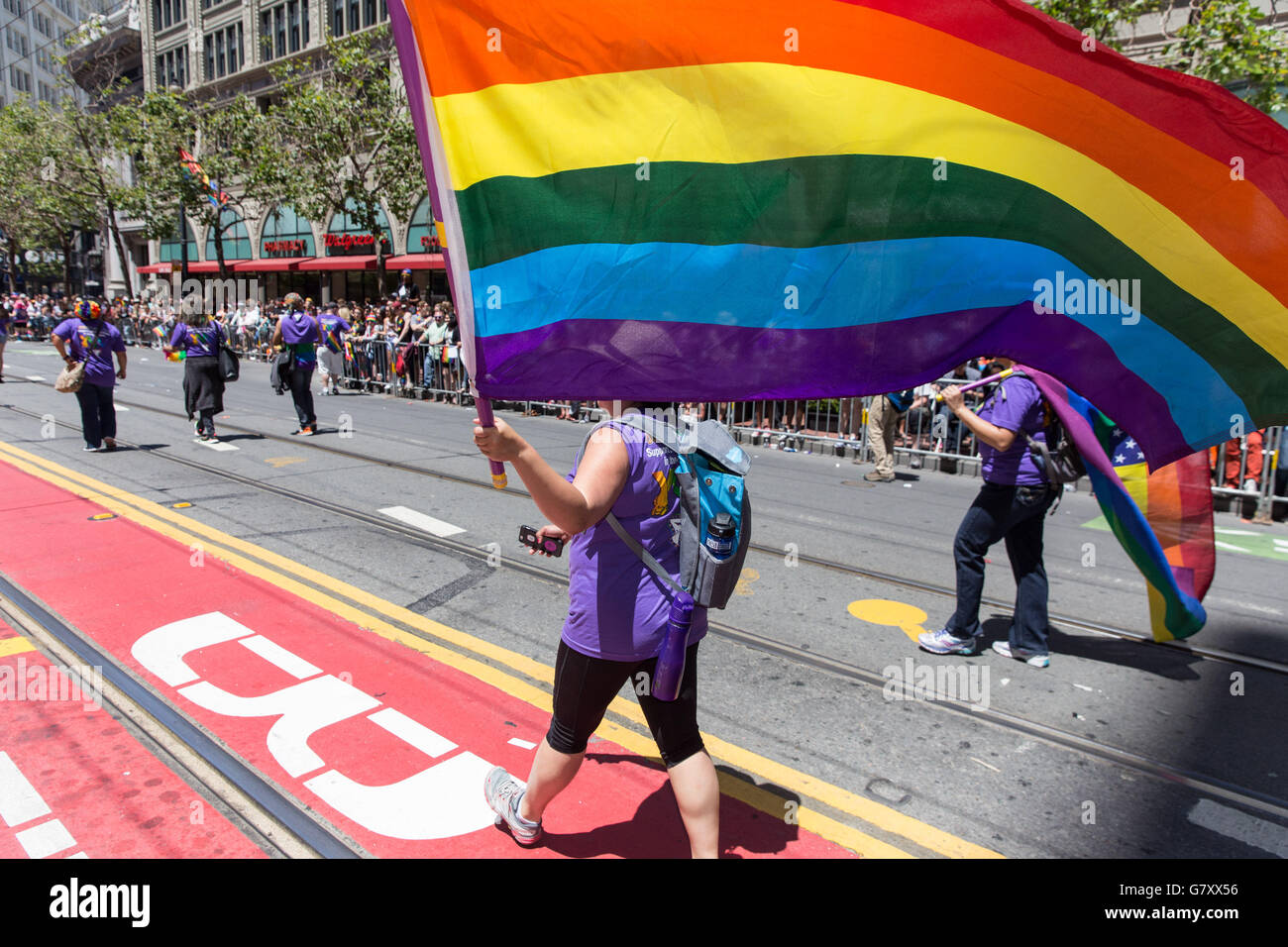 San francisco pride parade 2016 hi-res stock photography and images - Alamy