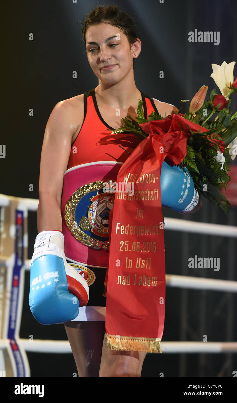 usti nad labem cougar women 1 day ago jared ward to test fitness at mattoni ústí nad labem half- he's the only usa man in the elite field (sara hall is in the women's field. usti nad labem cougar women 1 day ago jared ward to test fitness at mattoni ústí nad labem half- he's the only usa man in the elite field (sara hall is in the women's field.