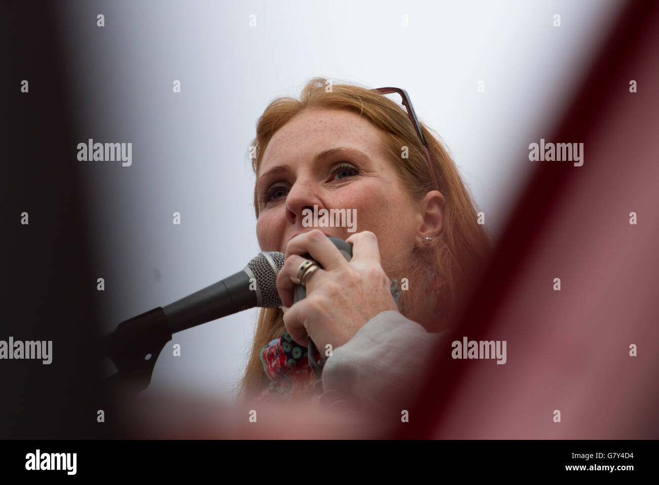 London, England. 27th June 2016. Keep Corbyn rally in London, UK. Angela Rayner MP delivers a speech in support of Jeremy Corbyn. Brayan Alexander Lopez Garzon/Alamy Live News Stock Photo
