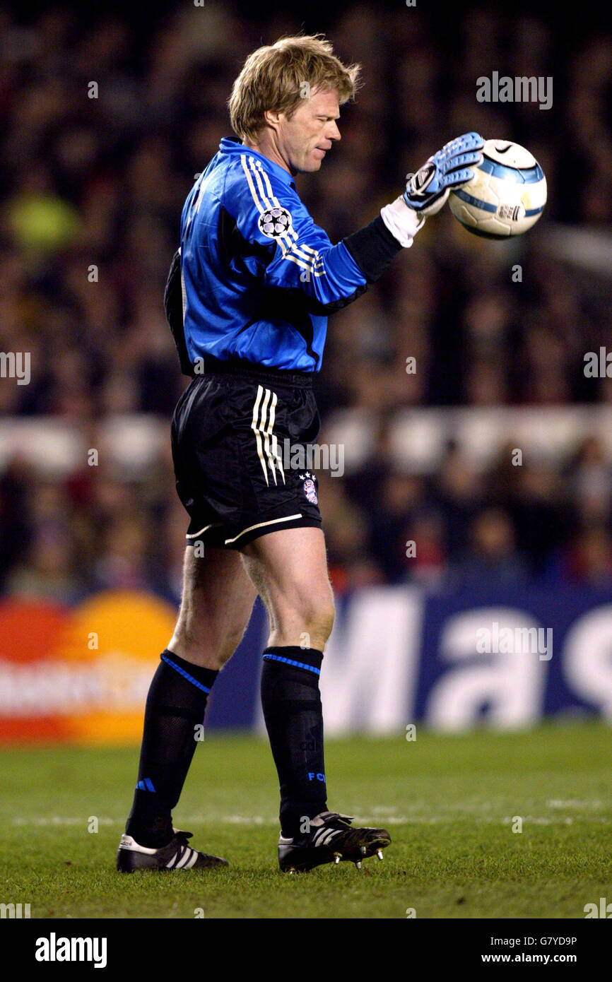 Fc munich player oliver kahn hi-res stock photography and images - Alamy