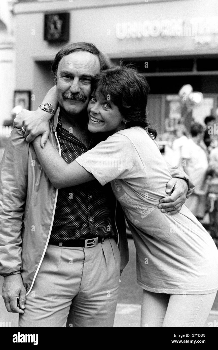 Entertainment - Isla St Clair and Jimmy Greaves - London Stock Photo