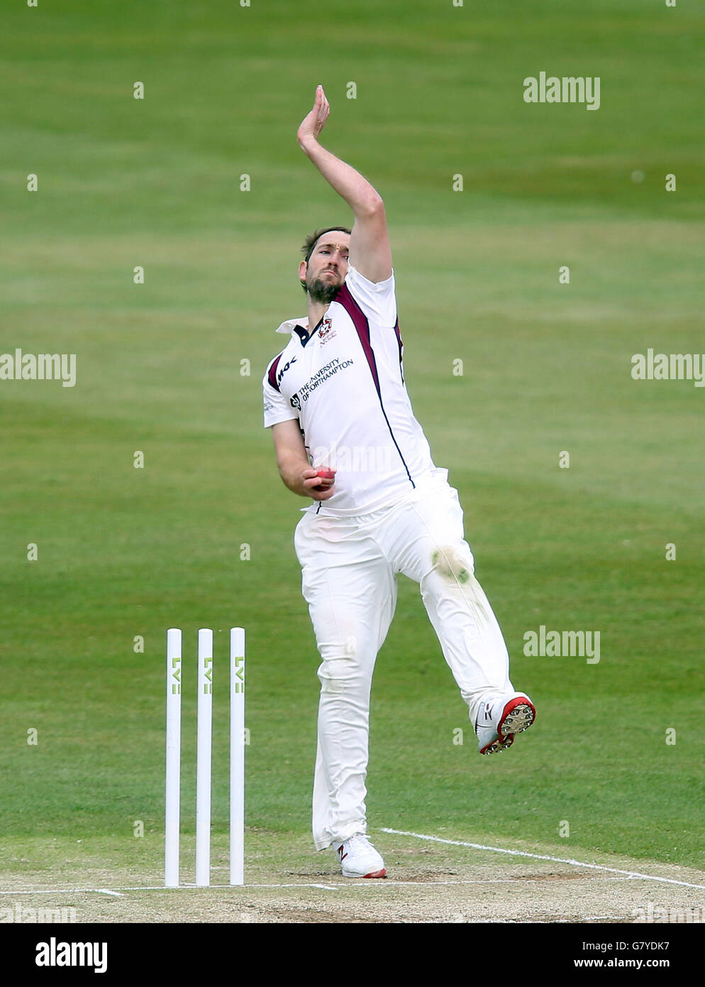 Cricket - LV County Championship - Division Two - Day Two - Northamptonshire v Lancashire - The County Ground Stock Photo