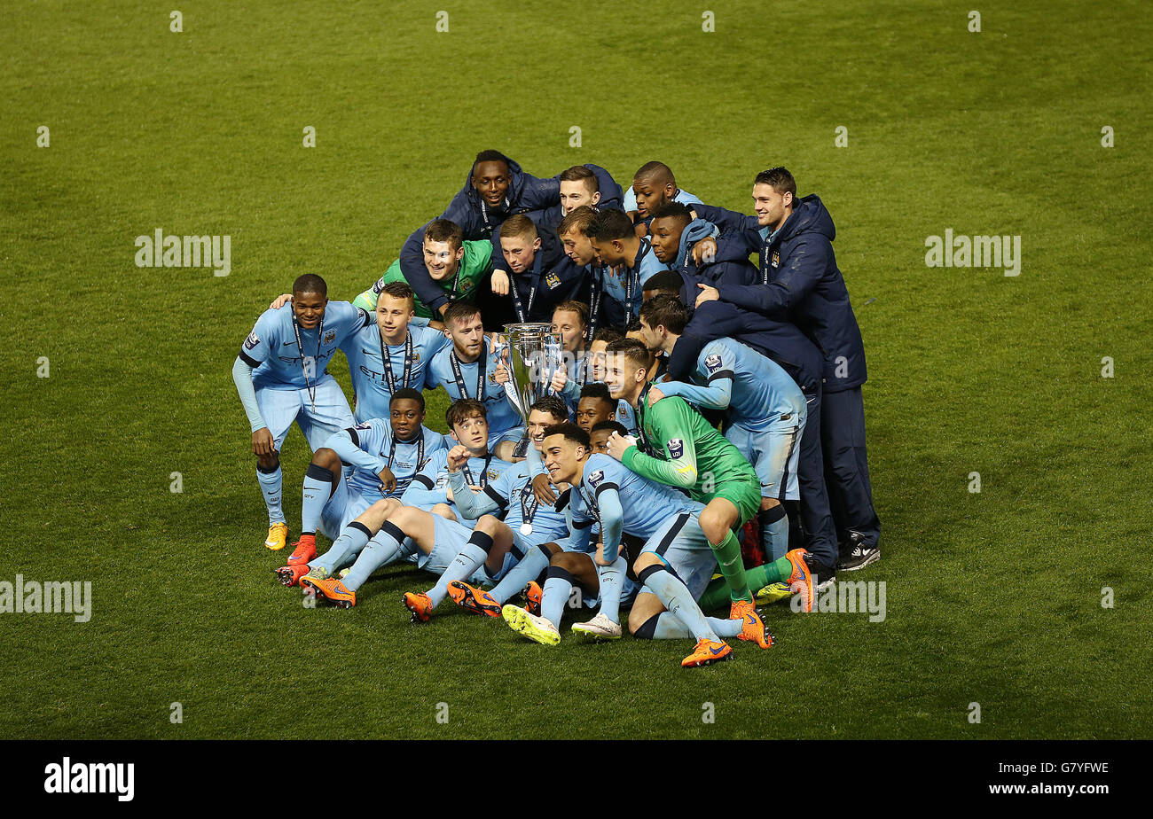 Manchester city v porto hires stock photography and images Alamy