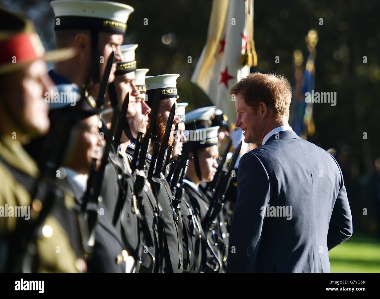 Honour guard ceremony hi-res stock photography and images - Alamy