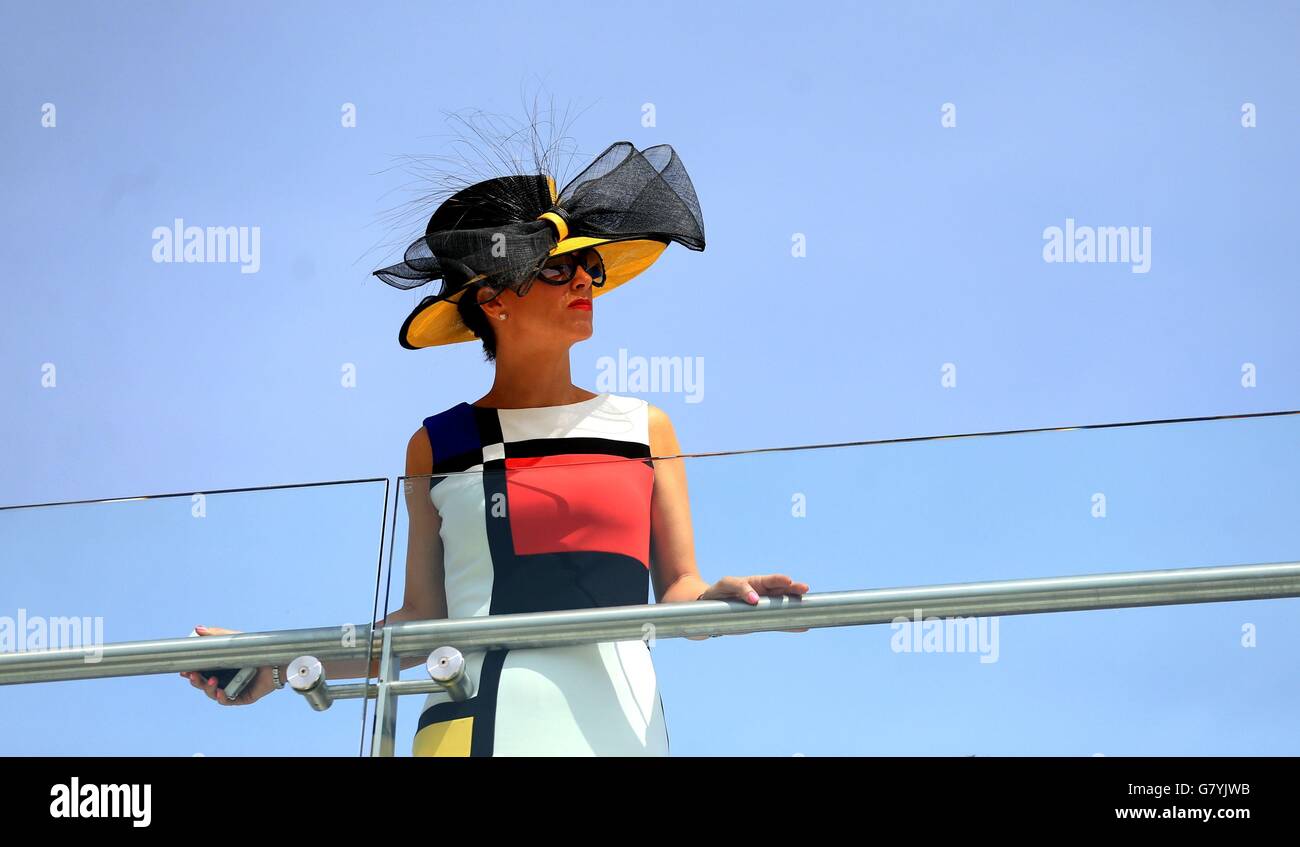 Horse Racing - 2015 Dante Festival - Betfred Yorkshire Cup - York Racecourse Stock Photo