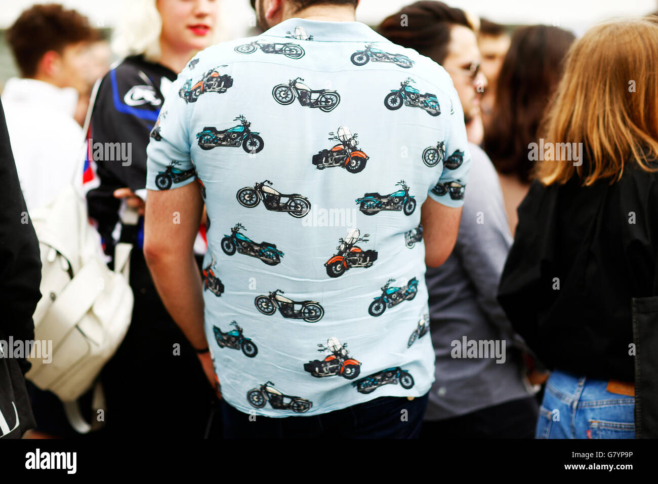 Streetstyle, outside Y-Project show, Paris Fashion Week Men S/S 2017 Stock Photo
